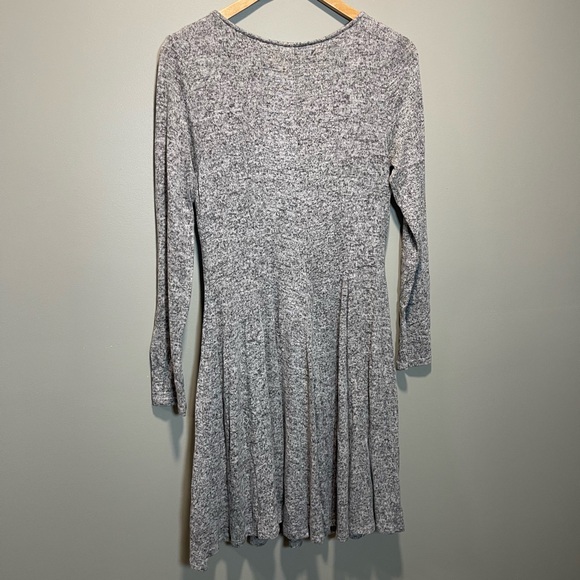 Anthropologie Gray Ruffled Tiered Long Sleeve Dress - Picture 5 of 8